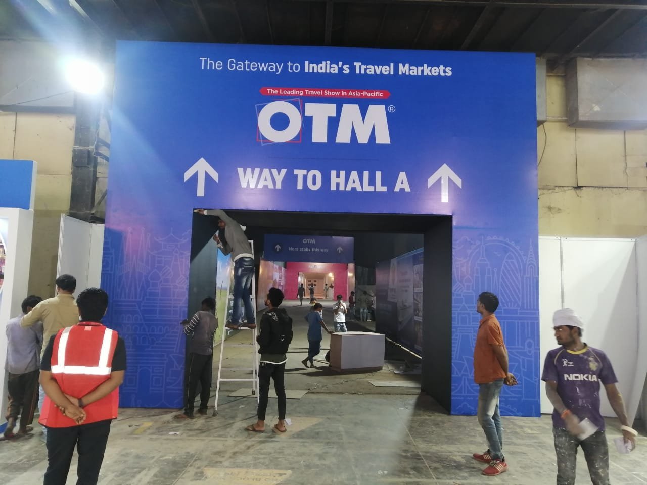 Exhibition Environment — Branded exhibition environment with fabricated structure and signage.